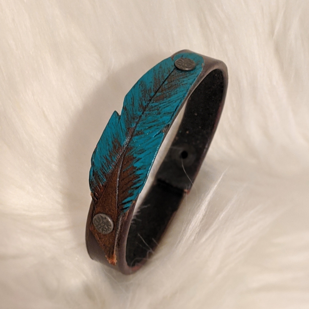 Leather feather bangle bracelet